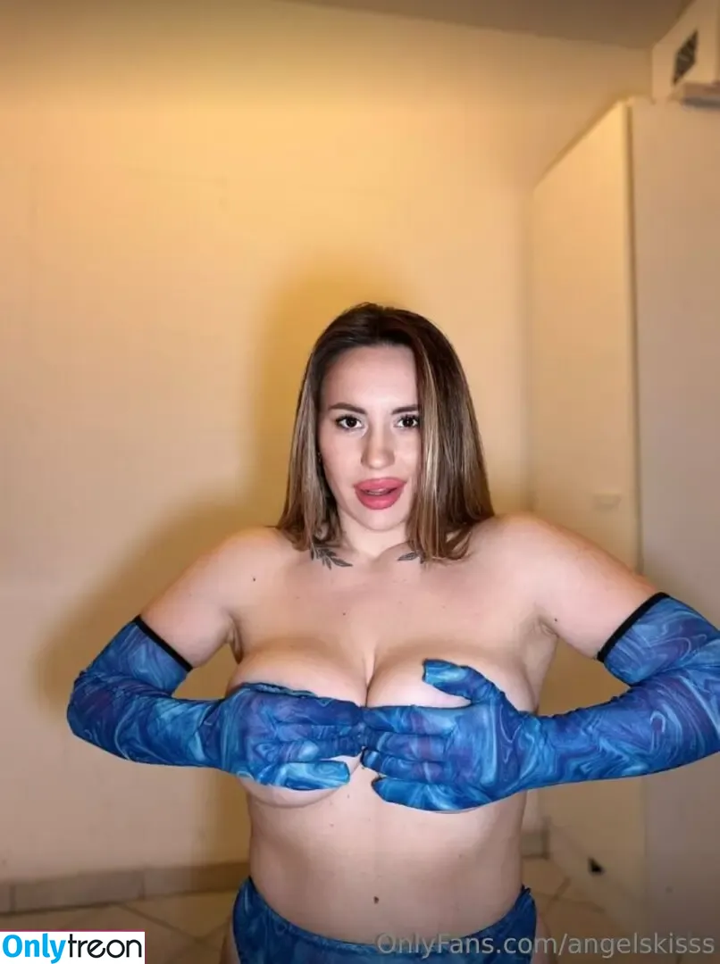 angelskisss nude photo #0004 (angelskisss)