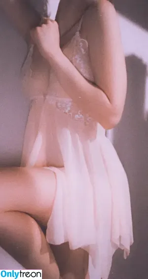  nude photo #0017