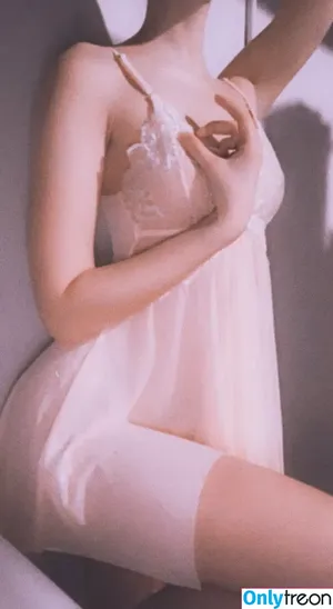  nude photo #0018