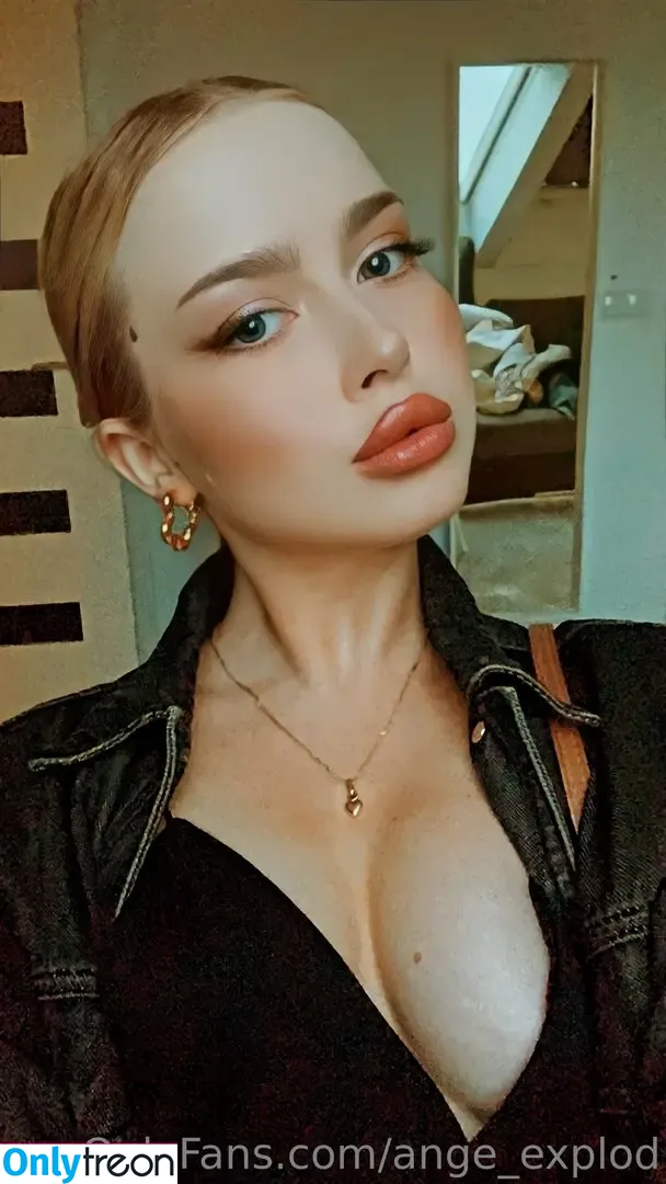 angie_explod nude photo #0040 (angie_ha)