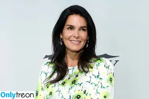 Angie Harmon / angieharmon nude photo #0202