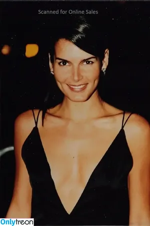 Angie Harmon / angieharmon nude photo #0206