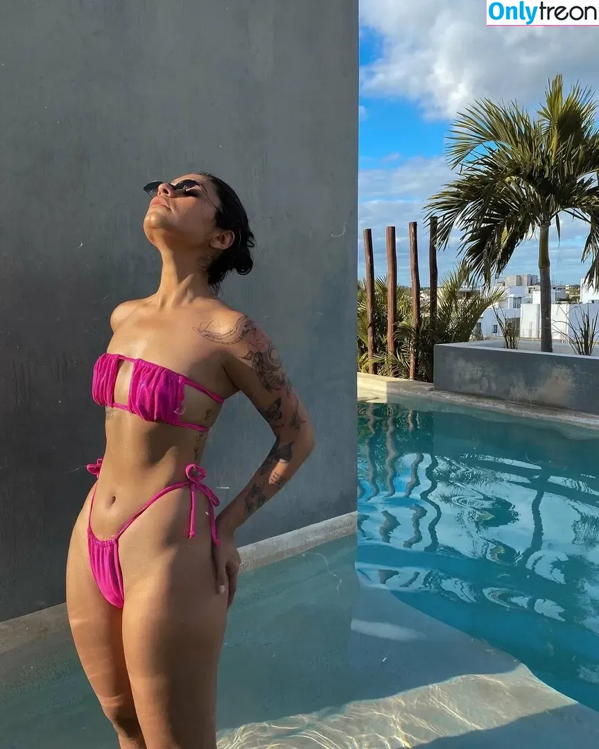 Angie Robles nude photo #0004 (angieerobles_ / angierob98 / angierobles98 / angierobless)