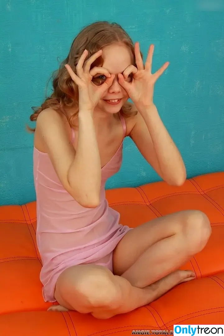 Angie Supercutie nude photo #0038 (Angie Supercutie)