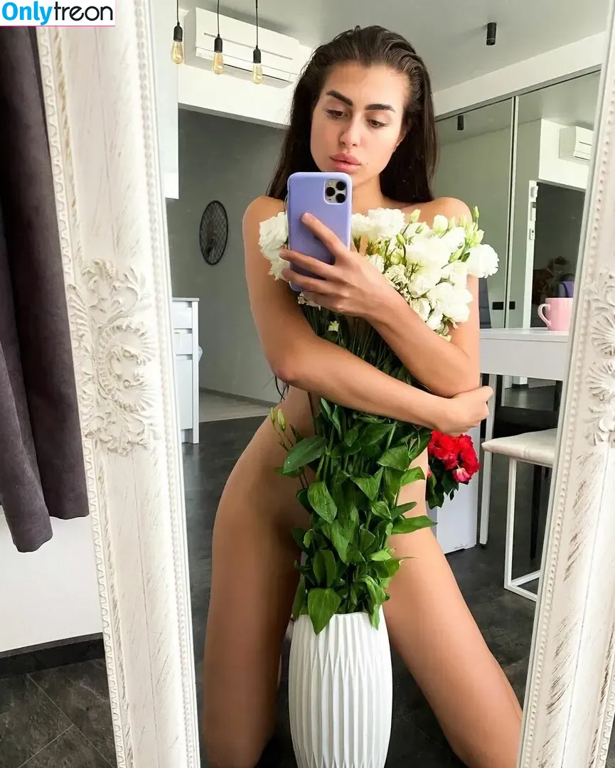 ani_romanova nude photo #0015 (Anna Romanova / Anya Hatri / anna-romanova)