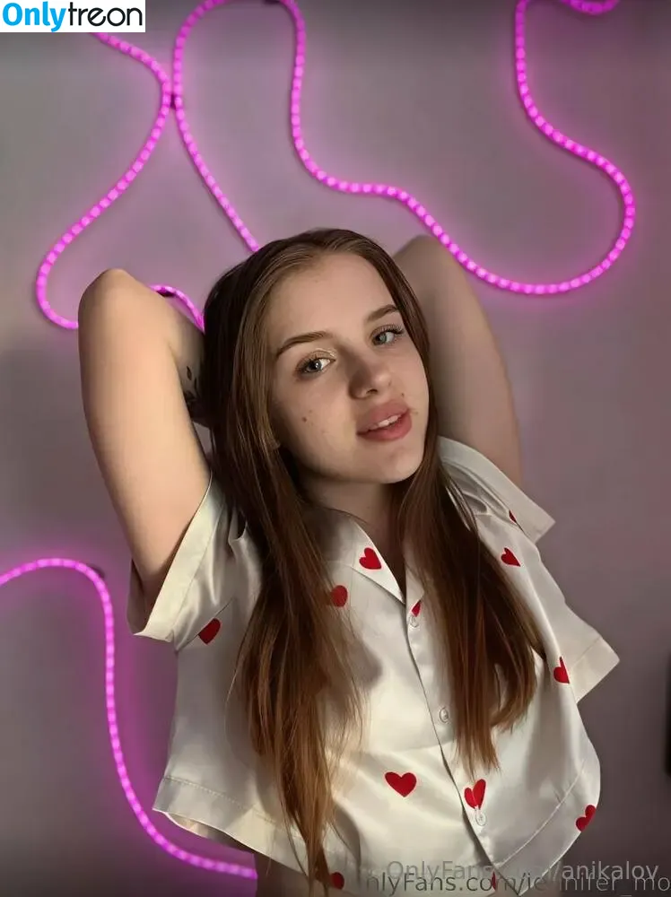 anikalov nude photo #0155 (anicadoll / vailverdurousn26)