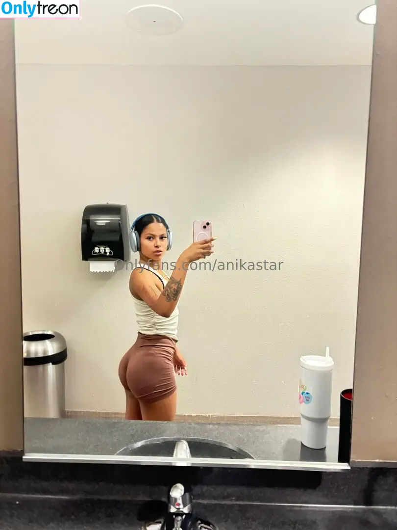 anikastar nude photo #0159 (iamanikastar)