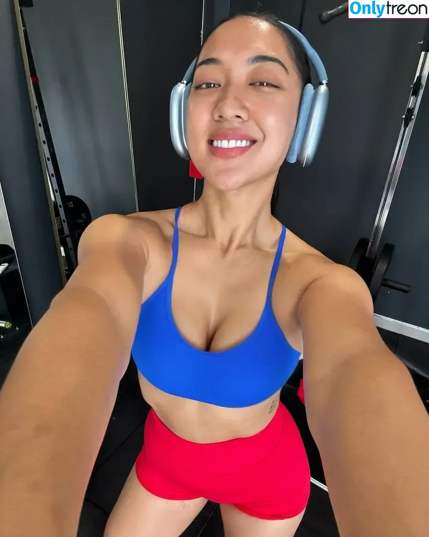 Anindita Hidayat nude photo #0007 (aninditahidayat)