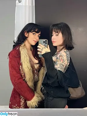 Anisa Jomha / AnisaJomha / AnisaTheGreasy / Annie Jay / anniejay nude photo #0675