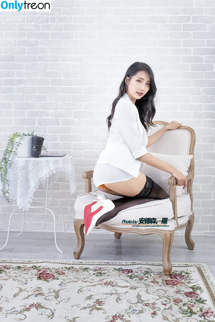 Anita Feifei nude photo #1508 (feifei_11111)