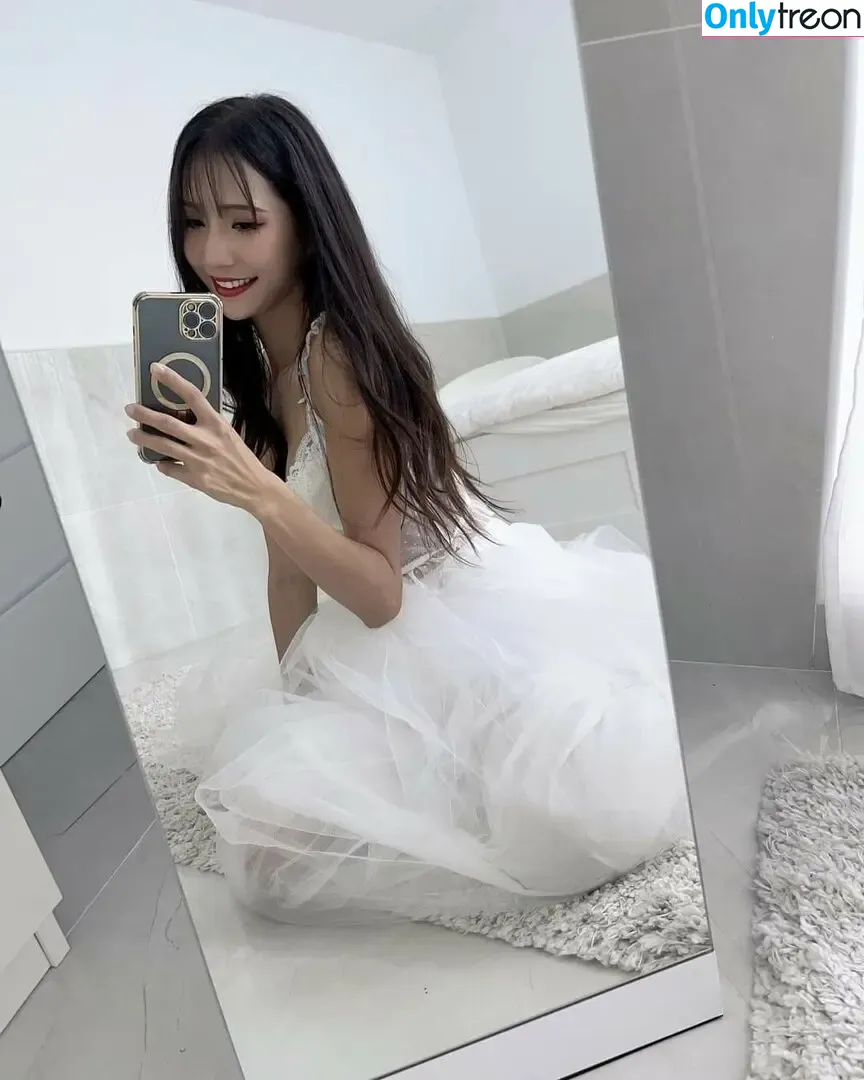 Anita Feifei nude photo #2262 (feifei_11111)