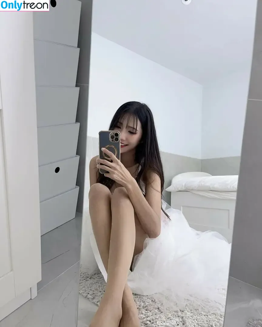 Anita Feifei nude photo #2264 (feifei_11111)