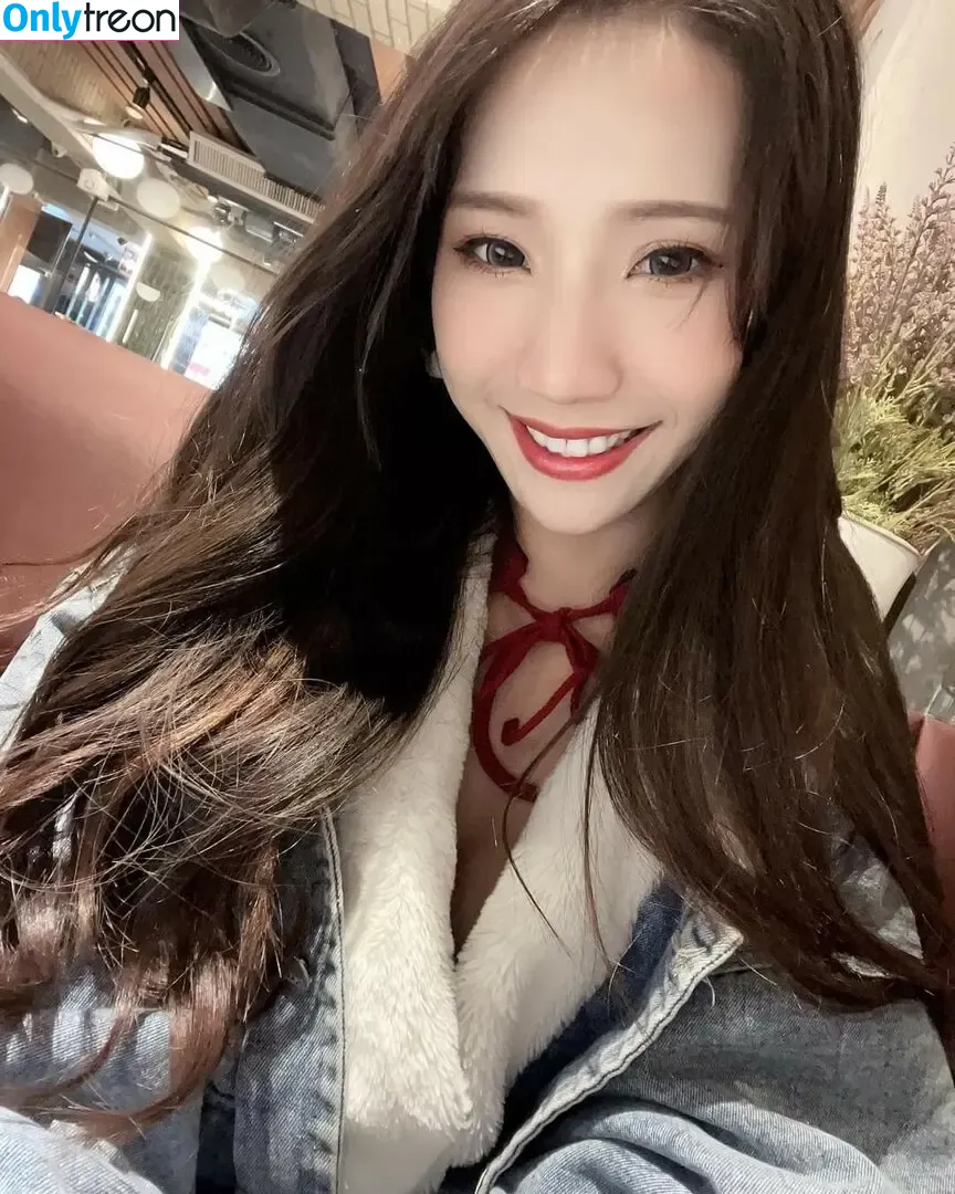 Anita Feifei nude photo #2343 (feifei_11111)