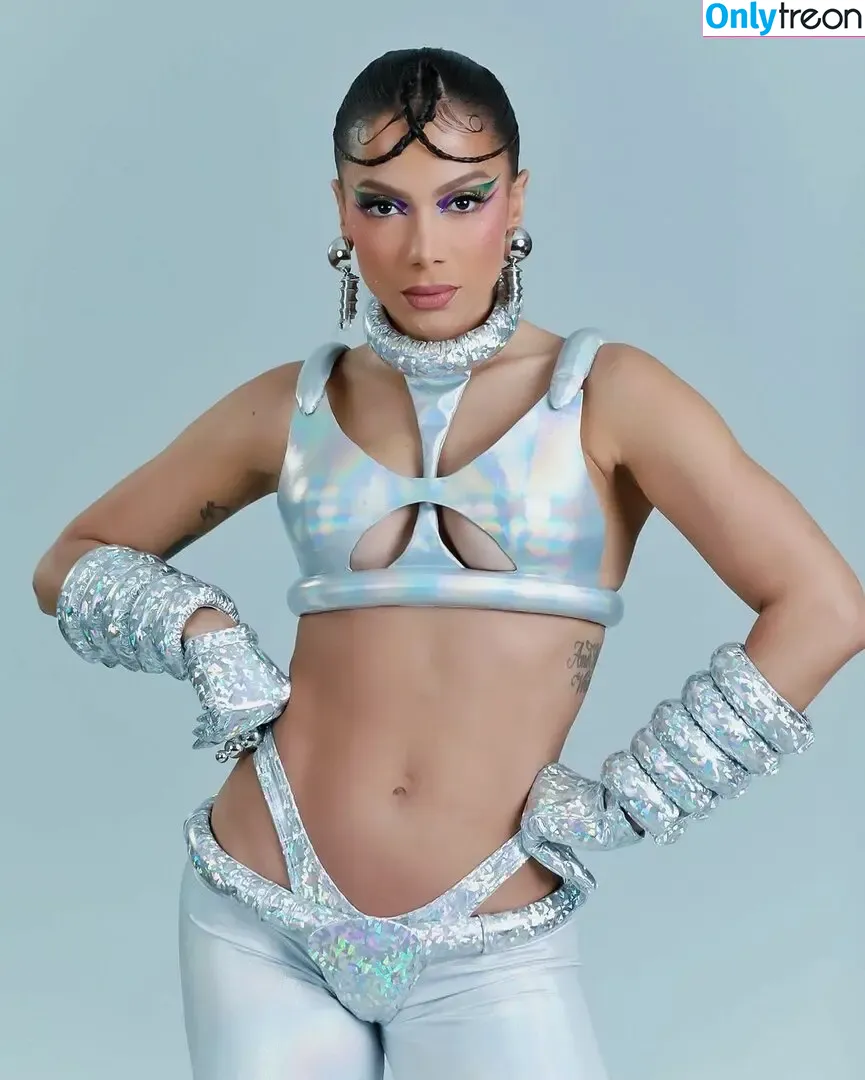 Anitta nude photo #0243 (Anitta)