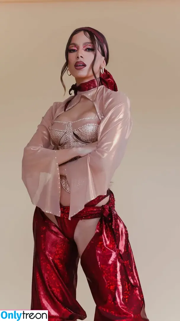 Anitta nude photo #0252 (Anitta)