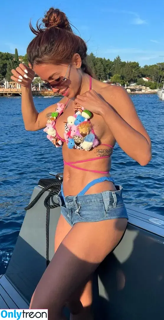 Anitta nude photo #0307 (Anitta)