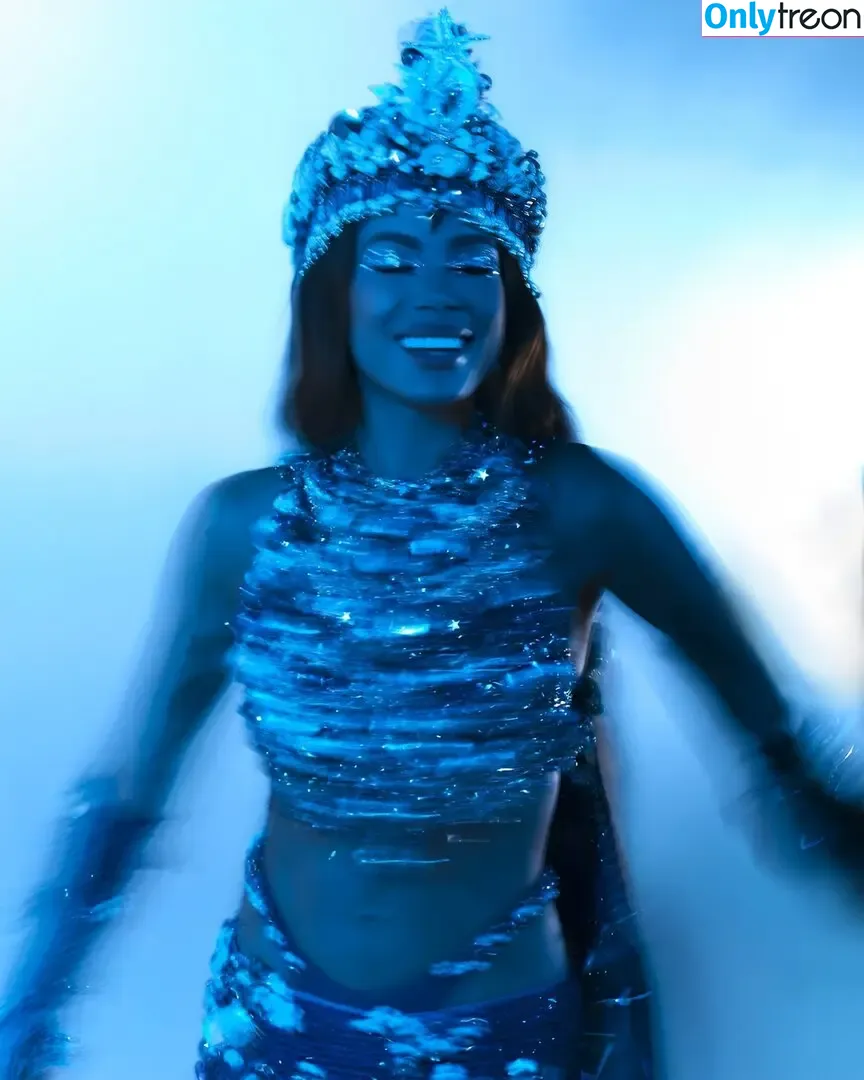 Anitta nude photo #0767 (Anitta)