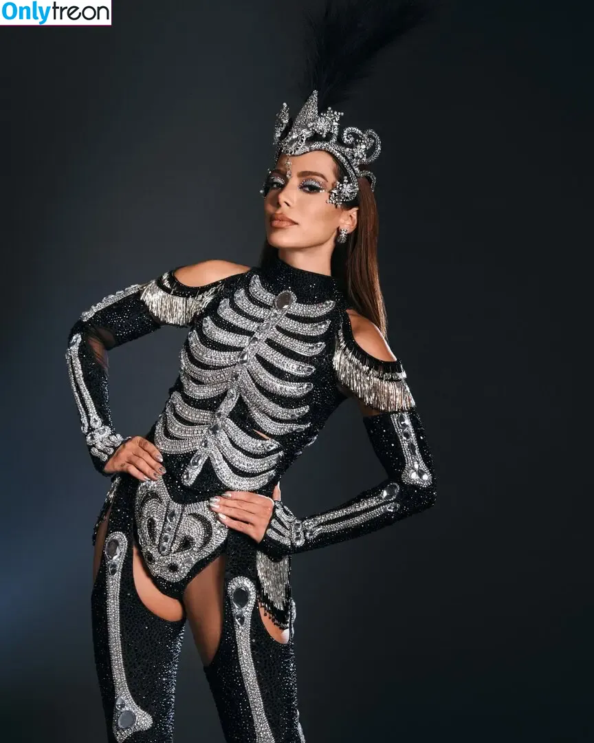 Anitta nude photo #0788 (Anitta)