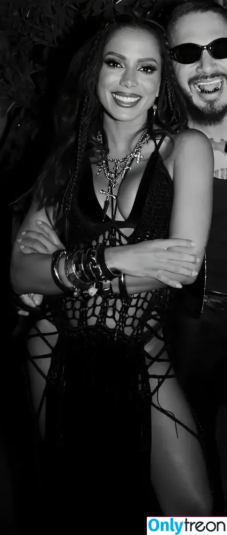 Anitta nude photo #0869 (Anitta)