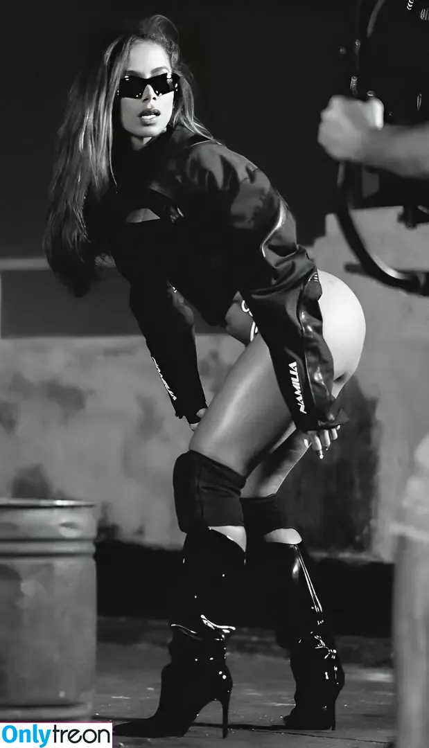 Anitta nude photo #0884 (Anitta)