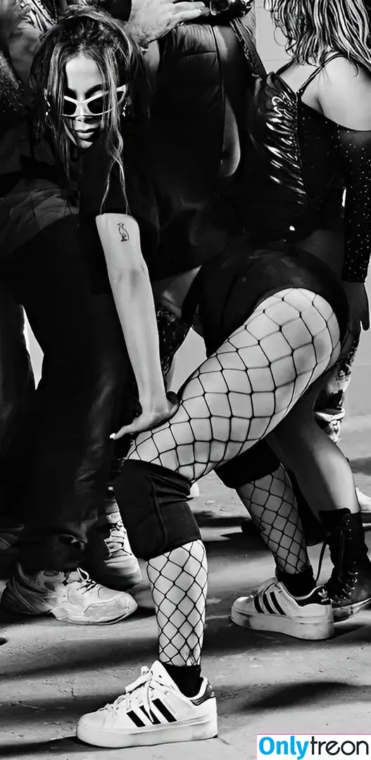 Anitta nude photo #0900 (Anitta)