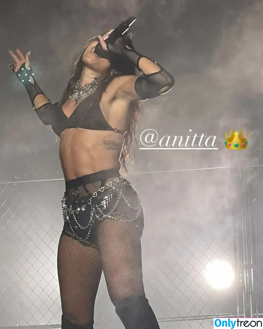 Anitta nude photo #1055 (Anitta)