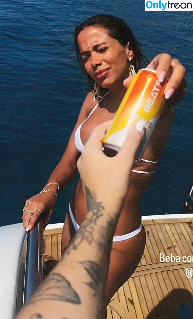 Anitta nude photo #1205 (Anitta)