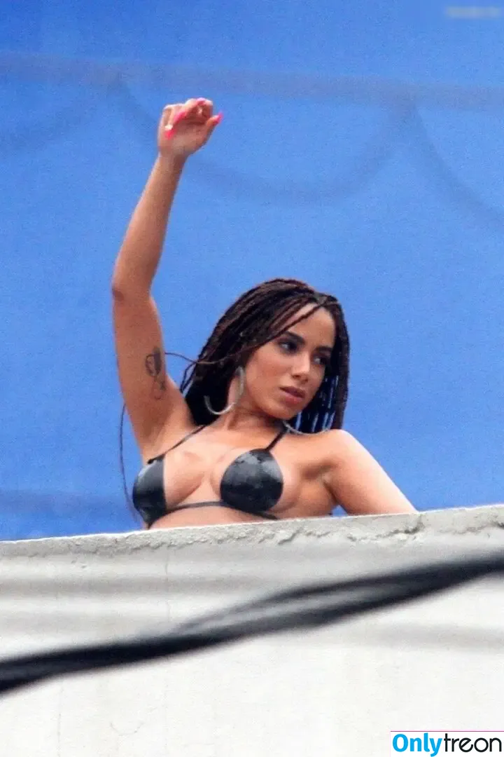 Anitta nude photo #1225 (Anitta)