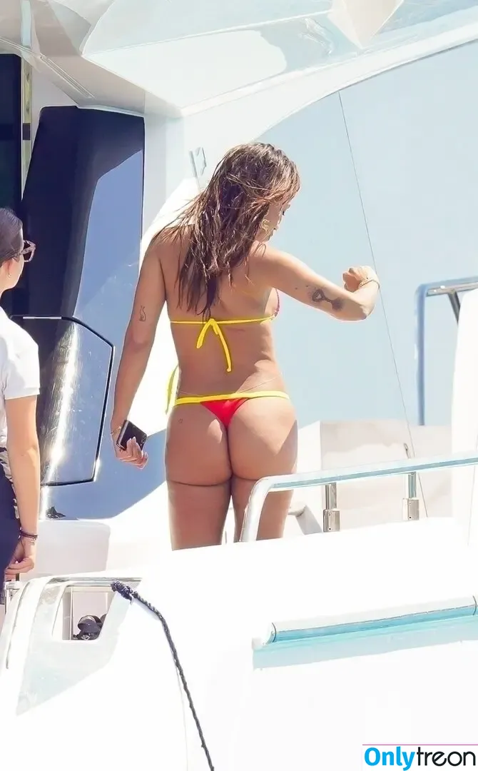 Anitta nude photo #1273 (Anitta)