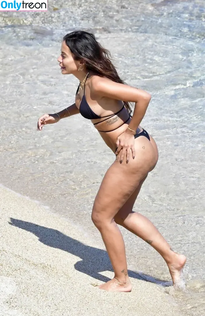 Anitta nude photo #1326 (Anitta)