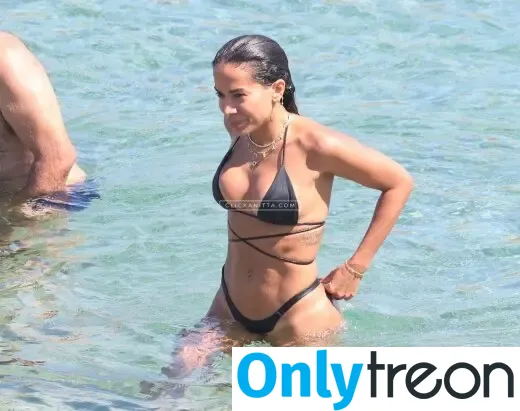Anitta nude photo #1359 (Anitta)