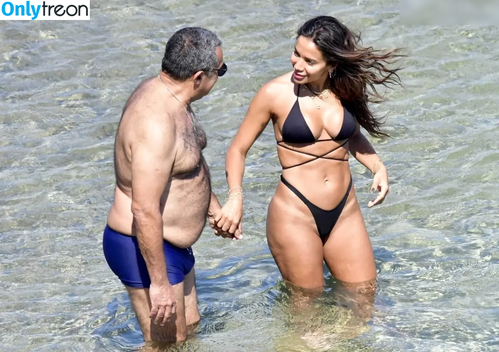 Anitta nude photo #1370 (Anitta)