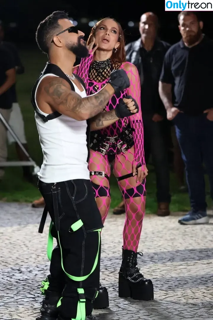 Anitta nude photo #1626 (Anitta)