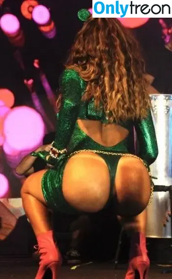 Anitta nude photo #1706 (Anitta)