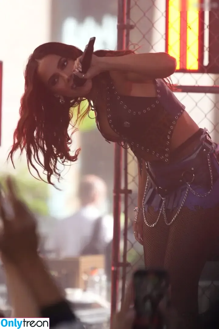 Anitta nude photo #1773 (Anitta)