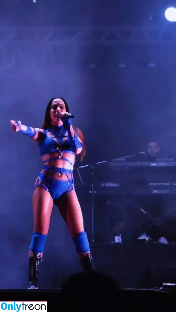 Anitta nude photo #1793 (Anitta)