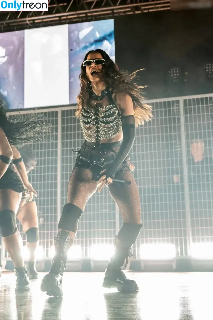 Anitta nude photo #2367 (Anitta)