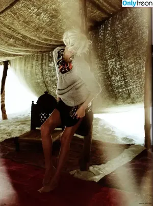 Anja Rubik / anja_rubik nude photo #0540
