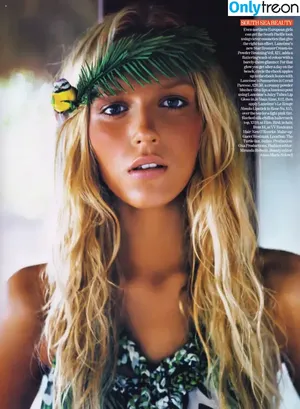 Anja Rubik / anja_rubik nude photo #0553