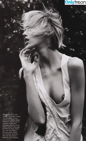 Anja Rubik / anja_rubik nude photo #0583