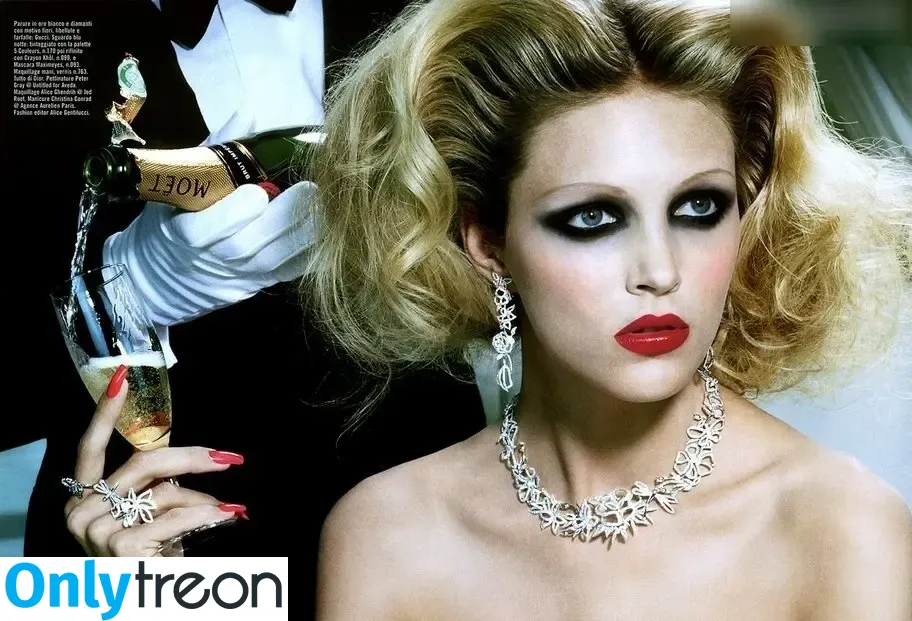 Anja Rubik nude photo #0564 (anja_rubik)