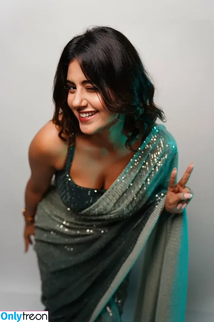 Anjali Arora nude photo #0022 (anjimaxuofficially)