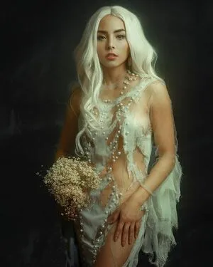 Anna Akana / AnnaAkana / wonderlandstudios nude photo #0050