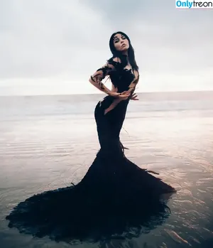 Anna Akana / AnnaAkana / wonderlandstudios nude photo #0515