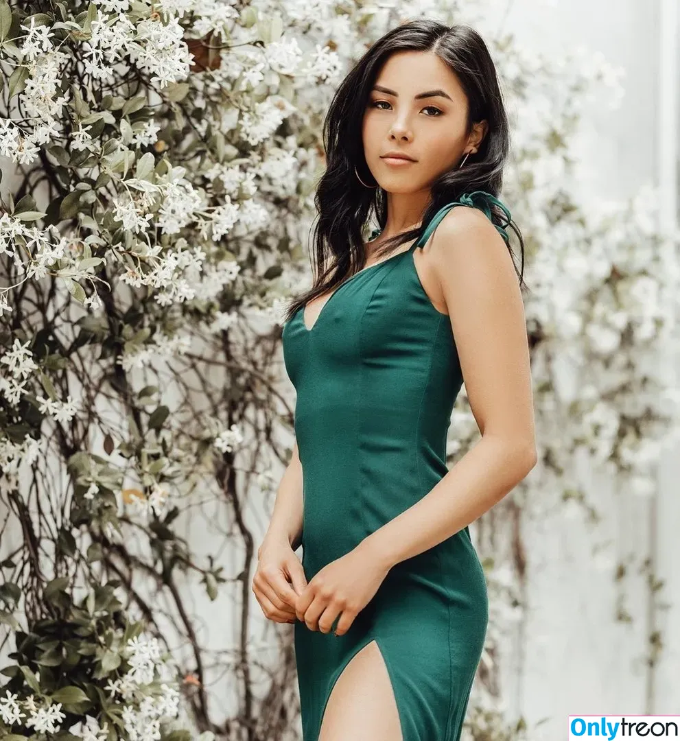 Anna Akana nude photo #0004 (AnnaAkana / wonderlandstudios)