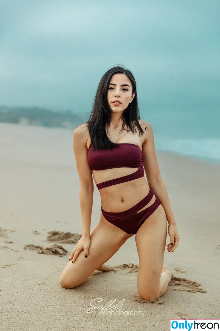 Anna Akana nude photo #0026 (AnnaAkana / wonderlandstudios)