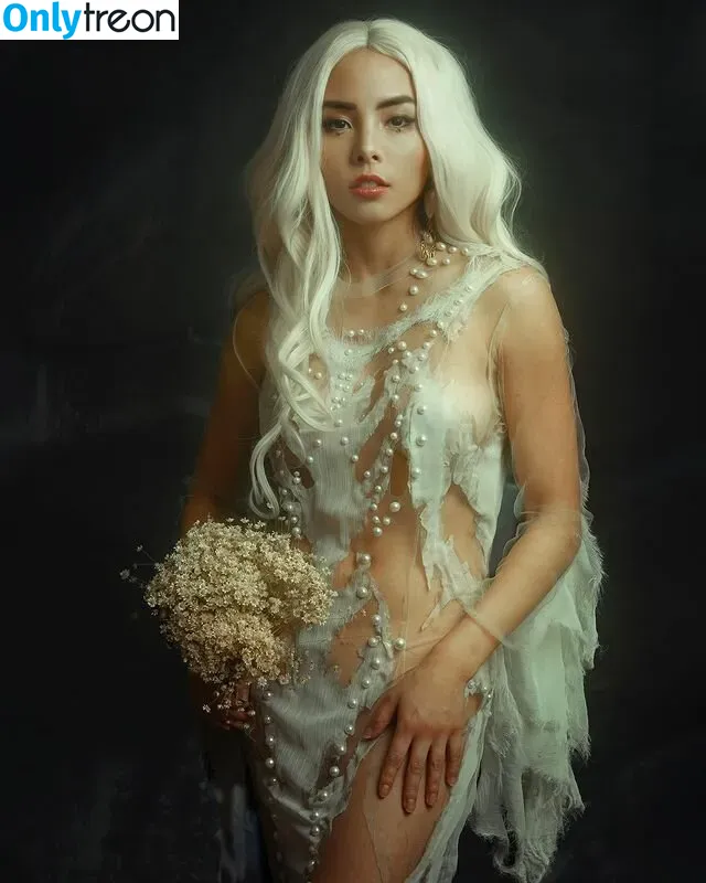 Anna Akana nude photo #0050 (AnnaAkana / wonderlandstudios)