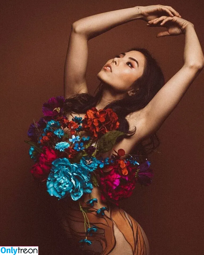 Anna Akana nude photo #0077 (AnnaAkana / wonderlandstudios)