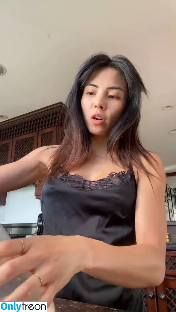 Anna Akana nude photo #0254 (AnnaAkana / wonderlandstudios)