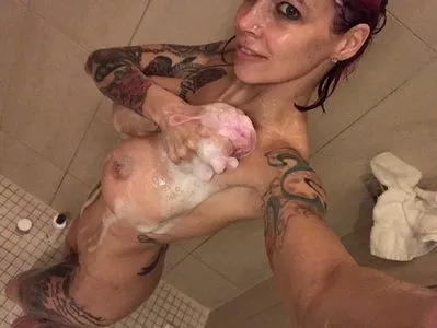 Anna Bell Peaks / annabellpeaksxx nude photo #0001